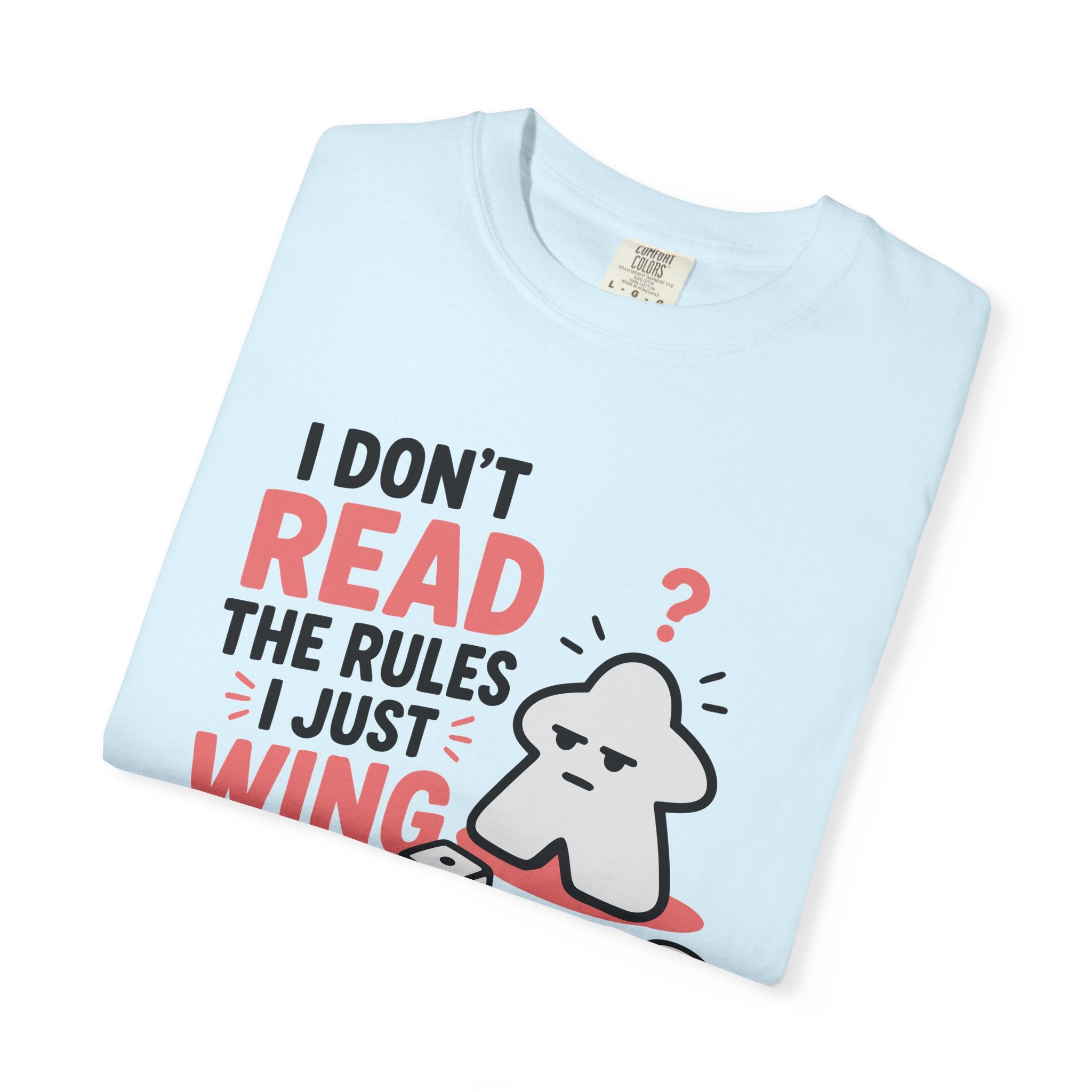 I’m Just Here for the Snacks (Cute) T-shirt