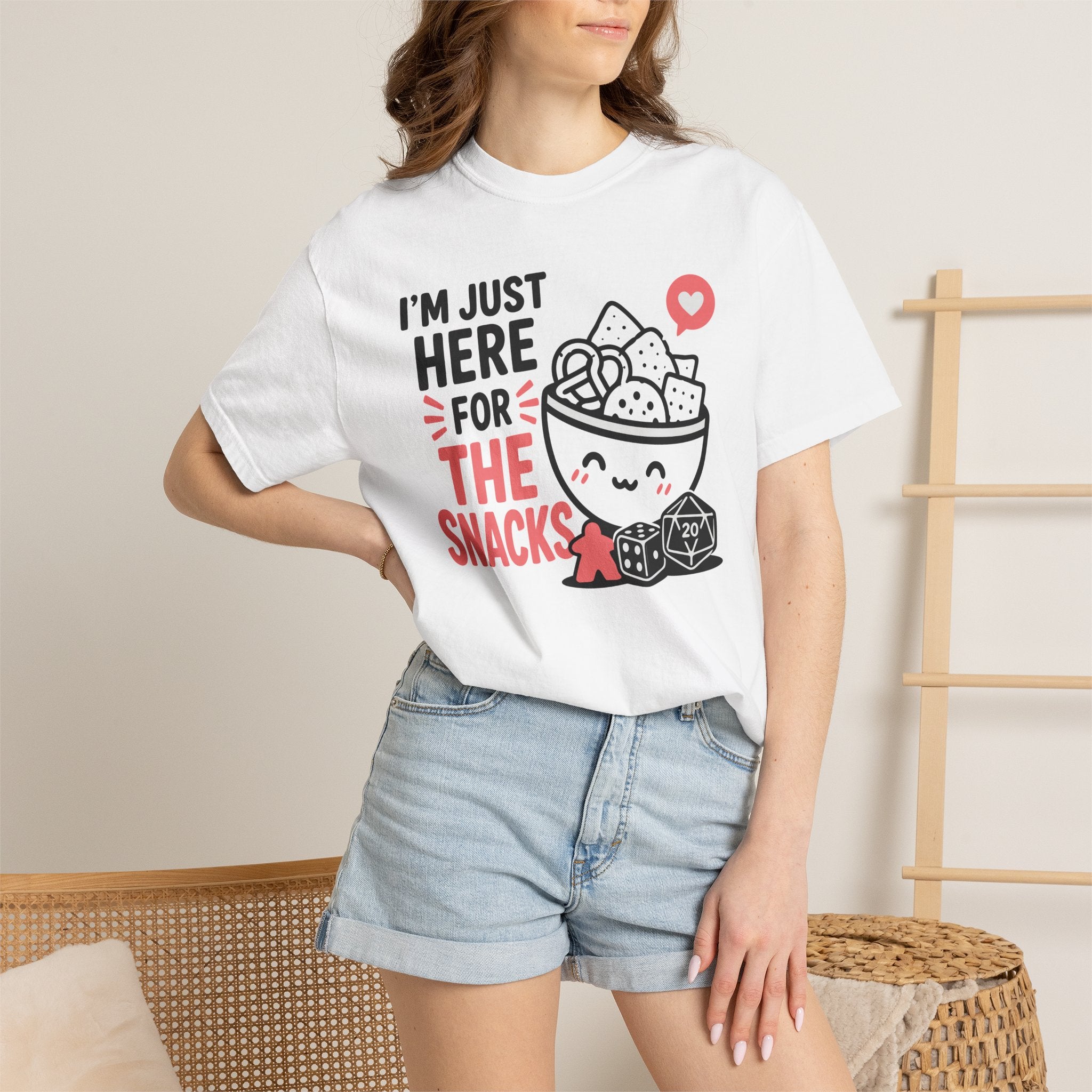 I’m Just Here for the Snacks (Cute) T-shirt