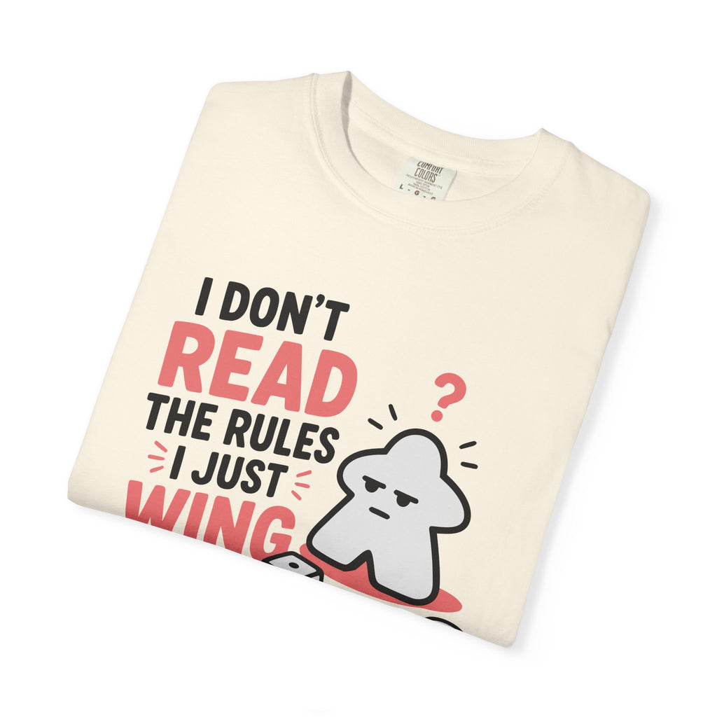 I’m Just Here for the Snacks (Cute) T-shirt